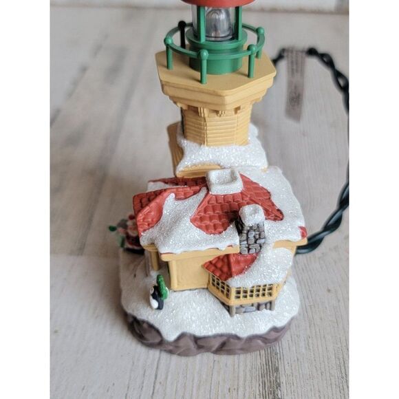 Hallmark 2007 Lighthouse greetings glitter Xmas ornament penguin - Picture 5 of 6